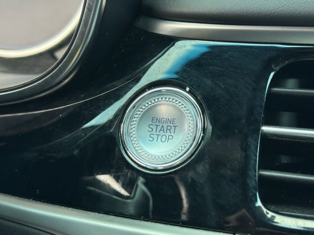 Used 2024 Genesis G70 3.3T Advanced w/ Sport Prestige Package RWD image 33