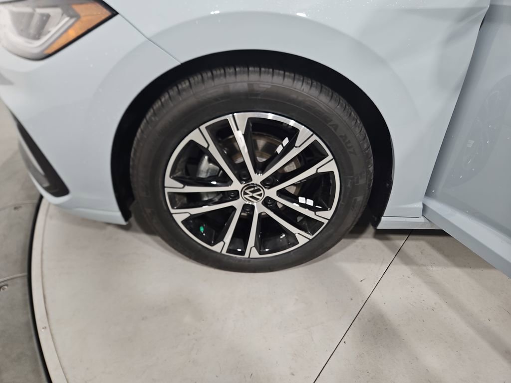 New 2026 Volkswagen Jetta Sport FWD image 25