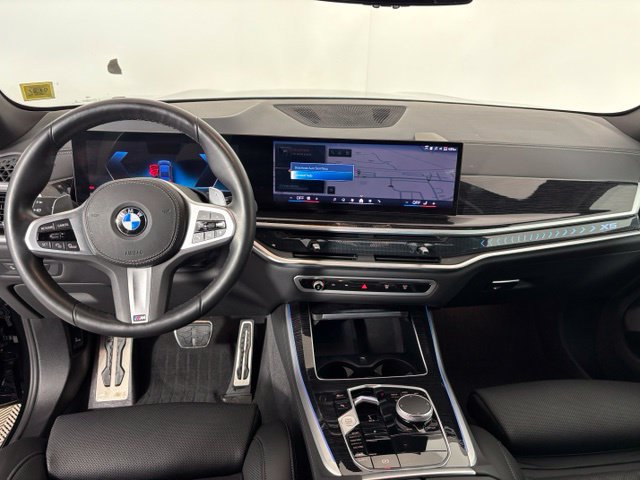 Used 2024 BMW X5 xDrive40i w/ M Sport Package AWD/4WD image 13