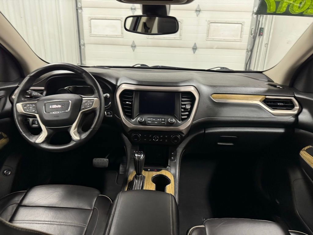 Used 2017 GMC Acadia Denali w/ Technology Package image 20