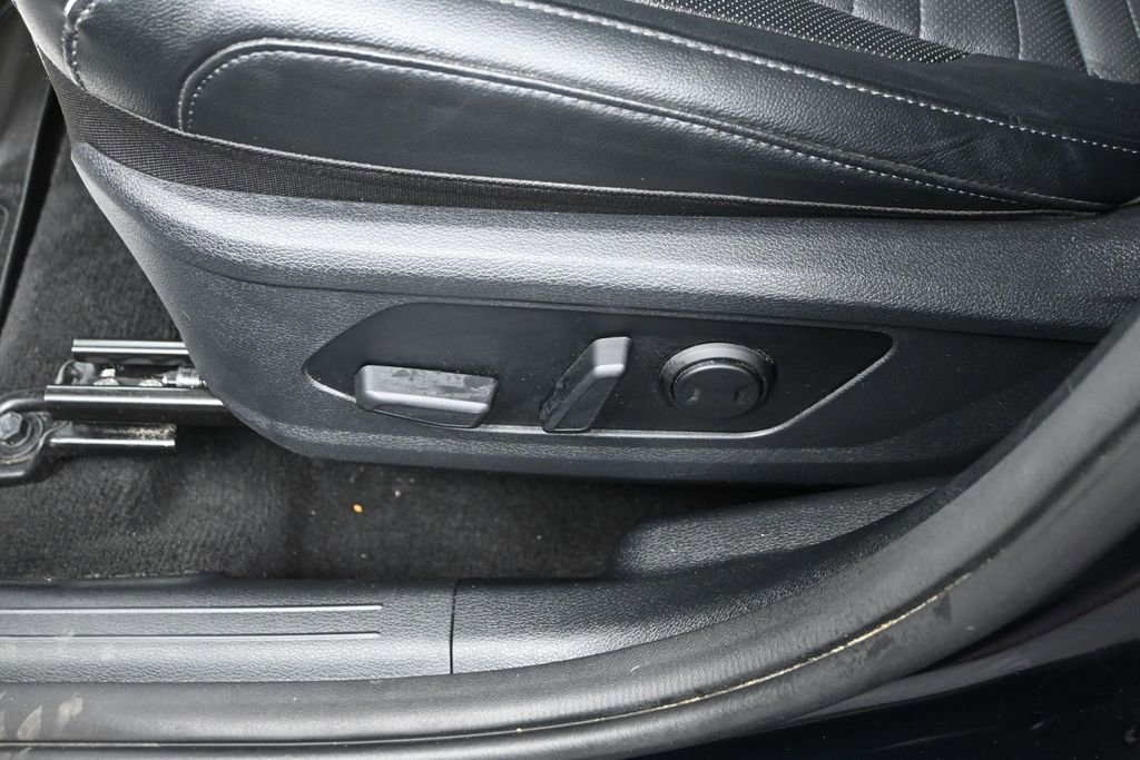 Certified 2023 Kia Sportage SX AWD/4WD image 12