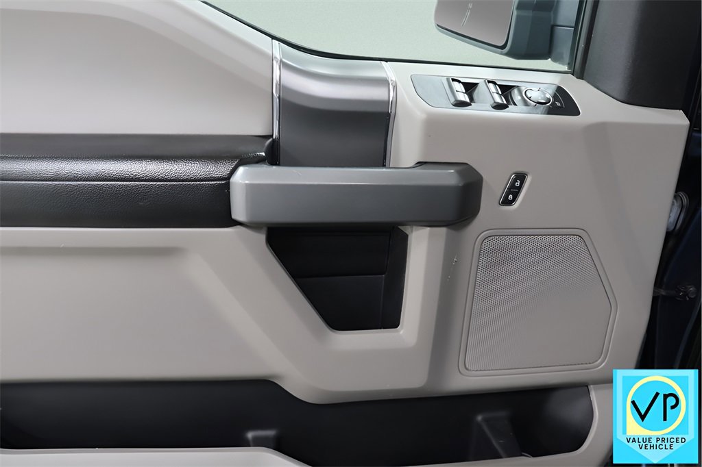 Used 2017 Ford F150 XLT w/ Equipment Group 302A Luxury image 23