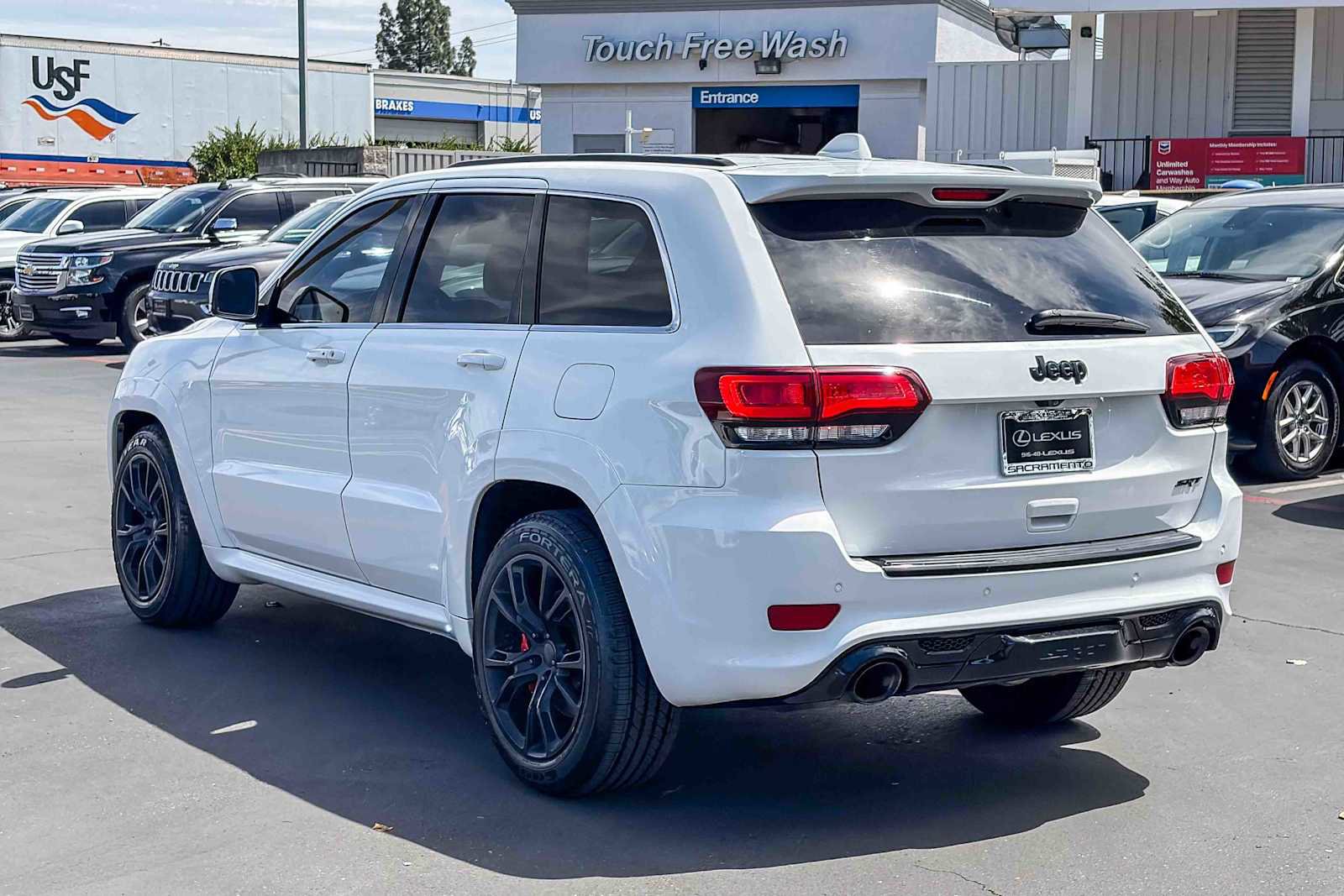 Used 2015 Jeep Grand Cherokee SRT AWD/4WD video 2