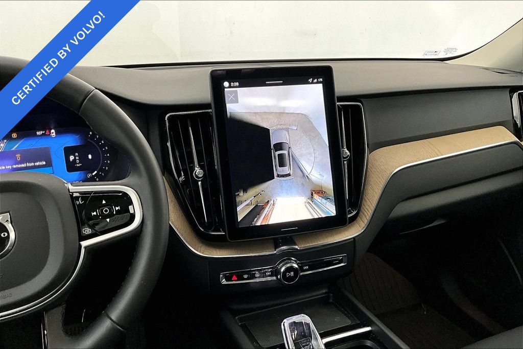 Certified 2026 Volvo XC60 B5 Plus AWD/4WD image 7