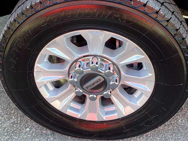 Used 2022 Ford F250 XL w/ STX Appearance Package image 31