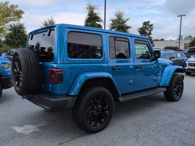 Used 2022 Jeep Wrangler Unlimited Sahara w/ Cold Weather Group AWD/4WD video 3