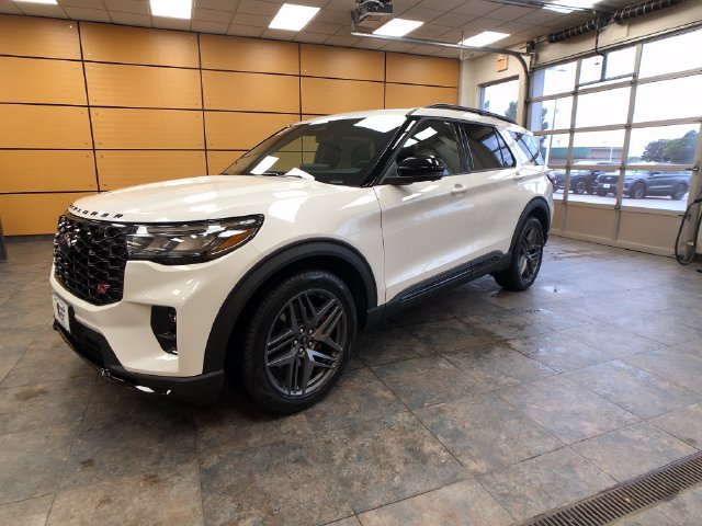 New 2026 Ford Explorer ST w/ Sun And Sound Package AWD/4WD image 3