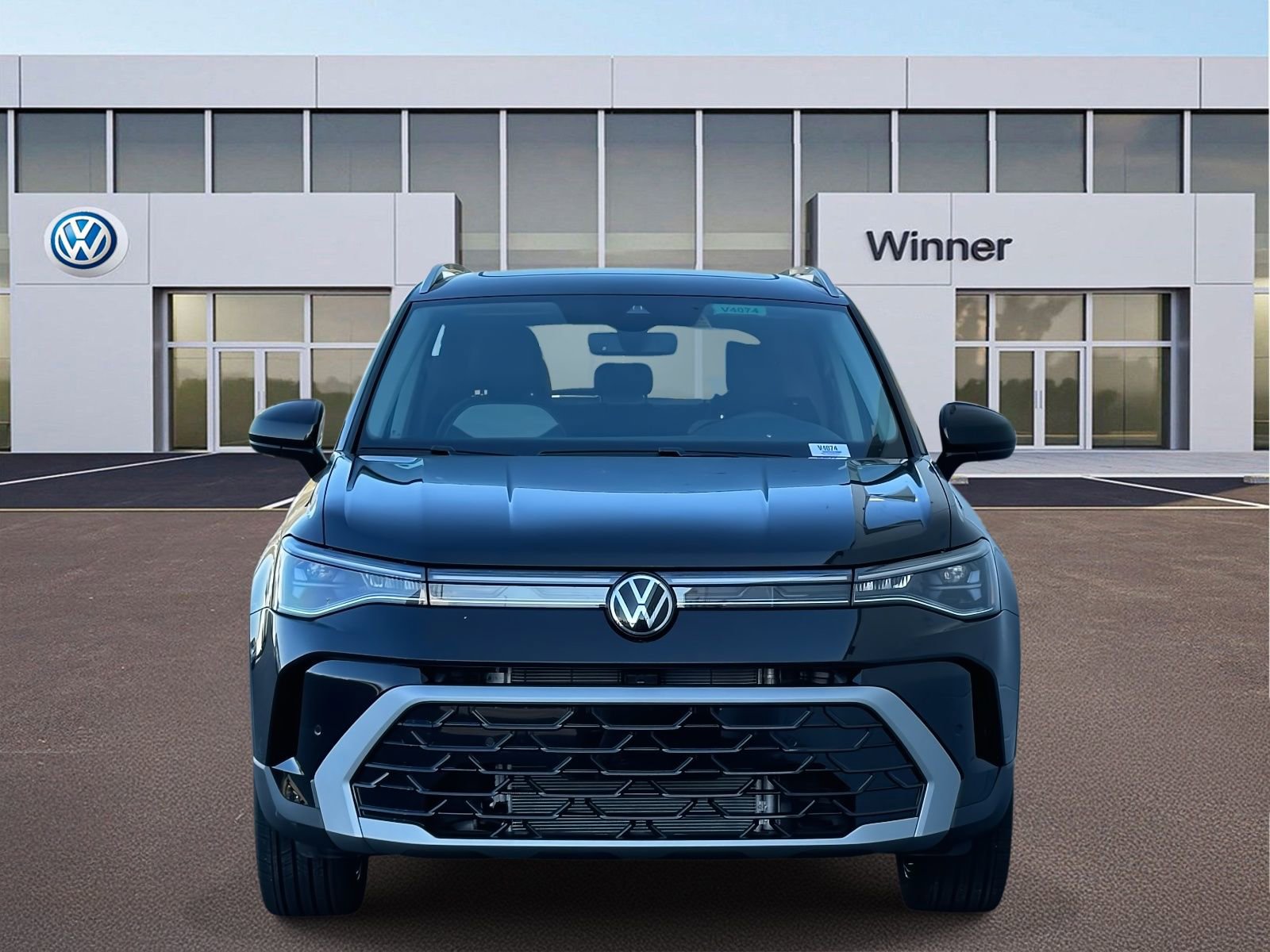 New 2025 Volkswagen Taos SEL image 6