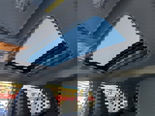 Used 2021 Toyota RAV4 XLE image 25