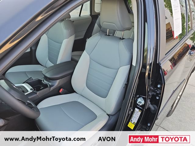 Used 2025 Toyota RAV4 XLE Premium w/ Weather Package AWD/4WD image 10