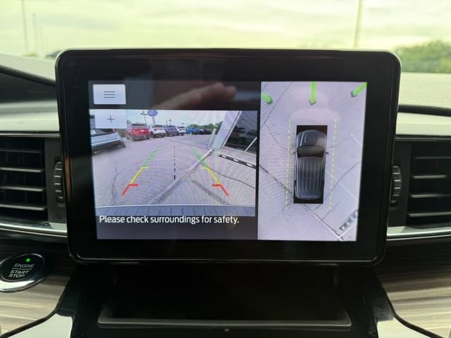 Used 2021 Ford Explorer Limited w/ Equipment Group 301A image 28