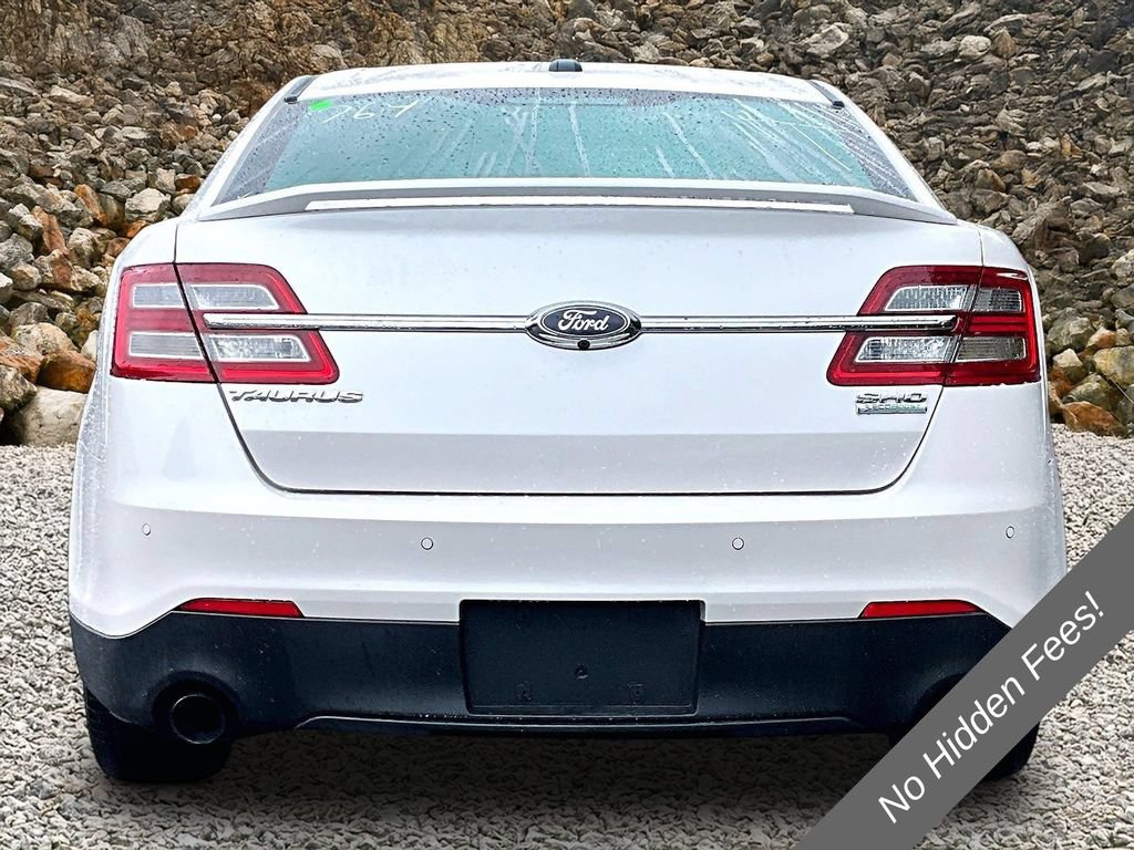 Used 2015 Ford Taurus SHO w/ Equipment Group 401A AWD/4WD image 4
