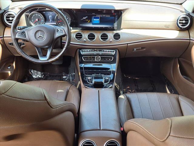 Used 2017 Mercedes-Benz E 300 image 17