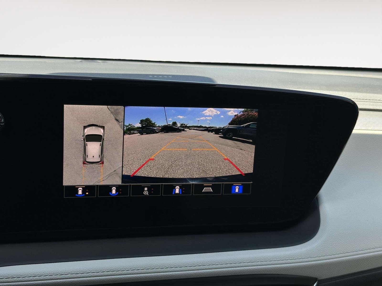 New 2026 Buick Encore GX Sport Touring w/ Advanced Technology Package image 4