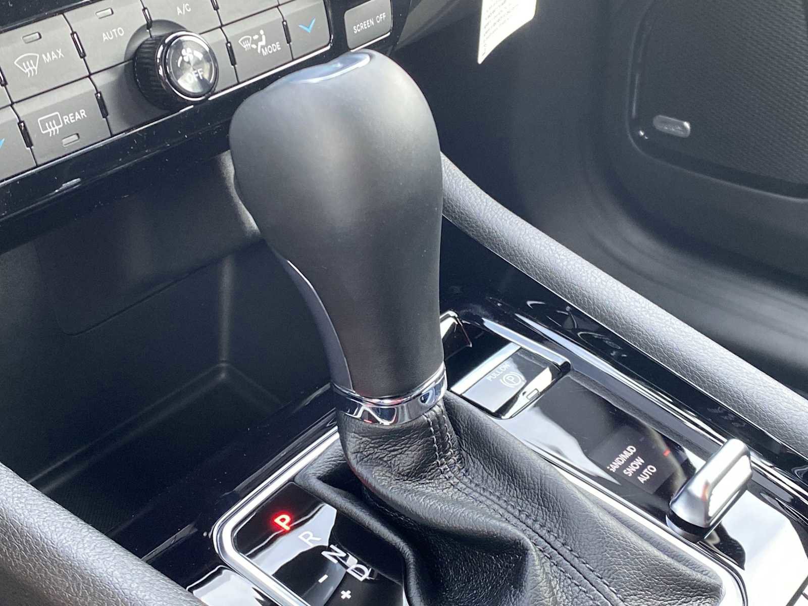 New 2025 Jeep Compass Limited w/ Sun & Sound Group image 19