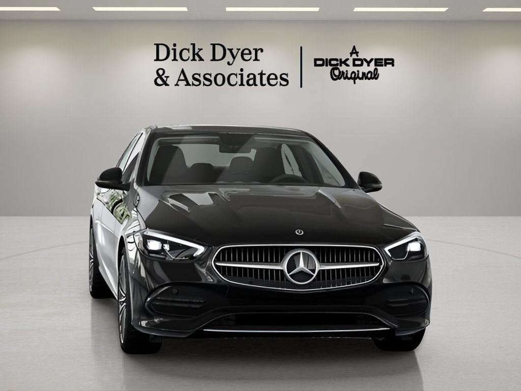 Used 2026 Mercedes-Benz C 300 Sedan image 5