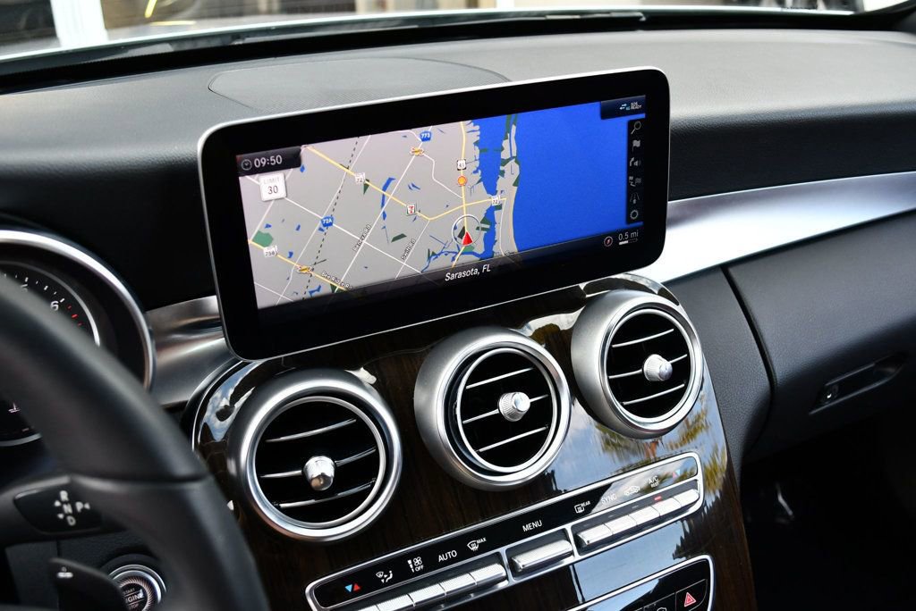 Used 2020 Mercedes-Benz C 300 4MATIC Cabriolet image 70