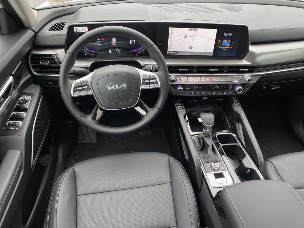 New 2025 Kia Telluride S image 10