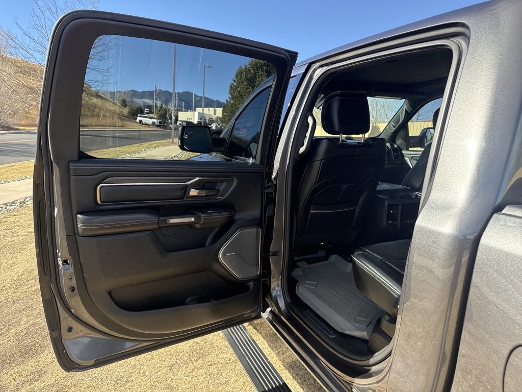Used 2019 RAM 1500 Limited image 17