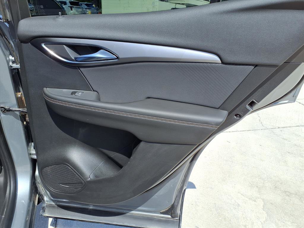 Used 2025 Buick Envision Sport Touring image 11