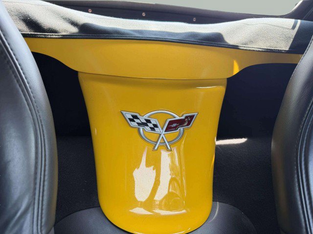 Used 2003 Chevrolet Corvette Convertible w/ Preferred Equipment Group1 RWD image 23