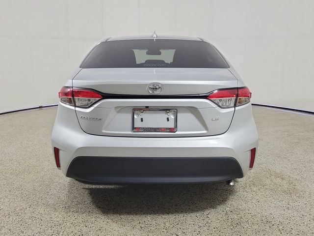 Used 2025 Toyota Corolla LE image 6