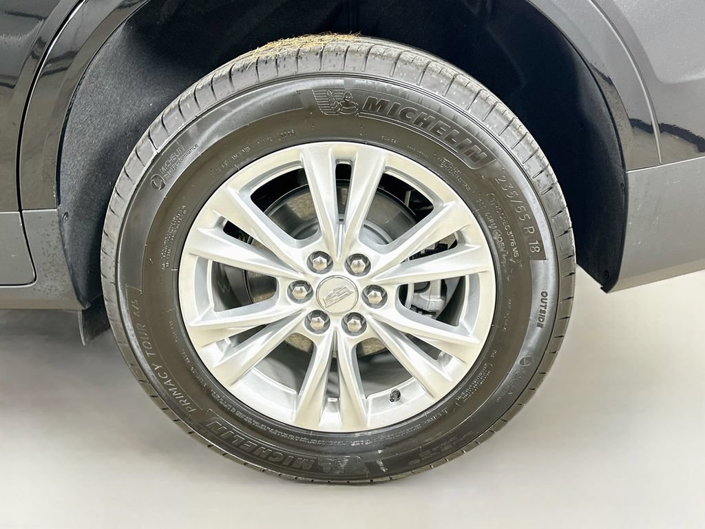 New 2026 Cadillac XT5 Luxury w/ LPO, Floor Liner Package FWD image 36