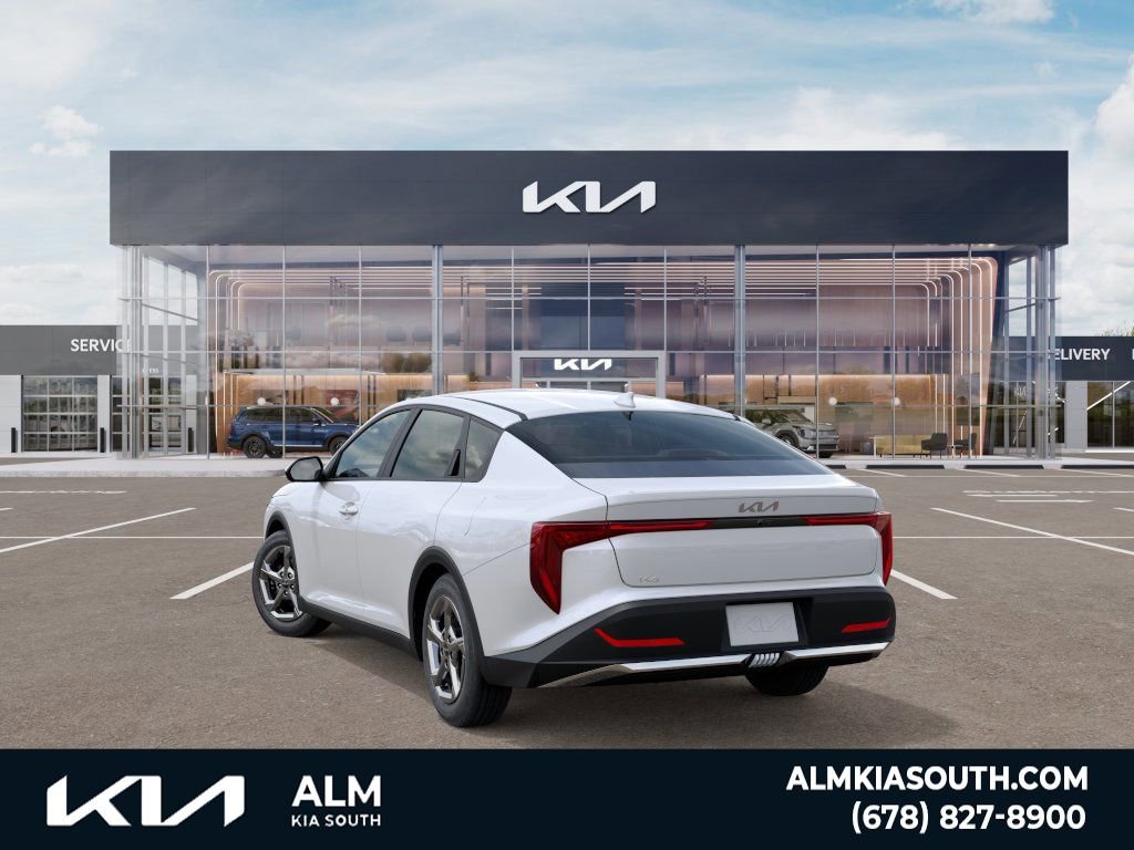 New 2026 Kia K4 LXS image 4