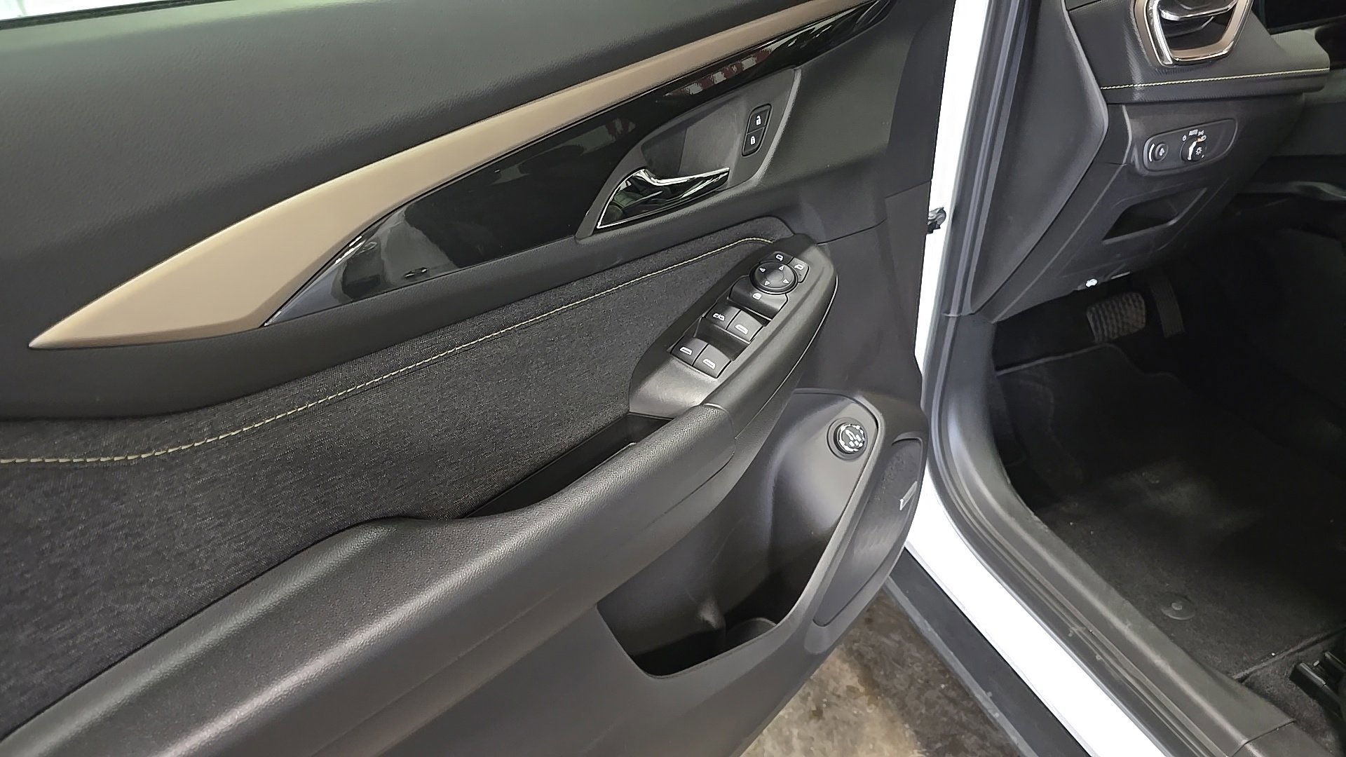 New 2025 Chevrolet TrailBlazer ACTIV w/ Convenience Package image 15