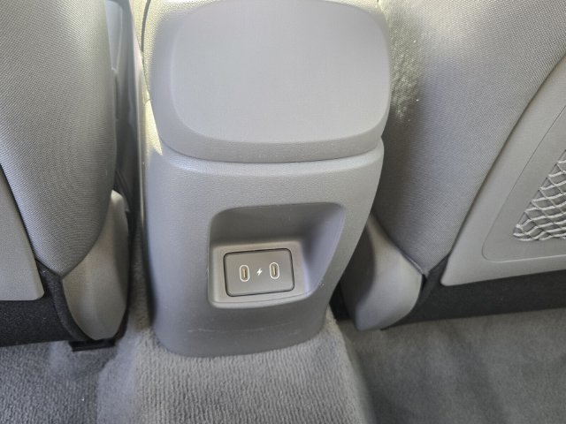 Used 2024 Hyundai Elantra SEL w/ Convenience Package FWD image 15
