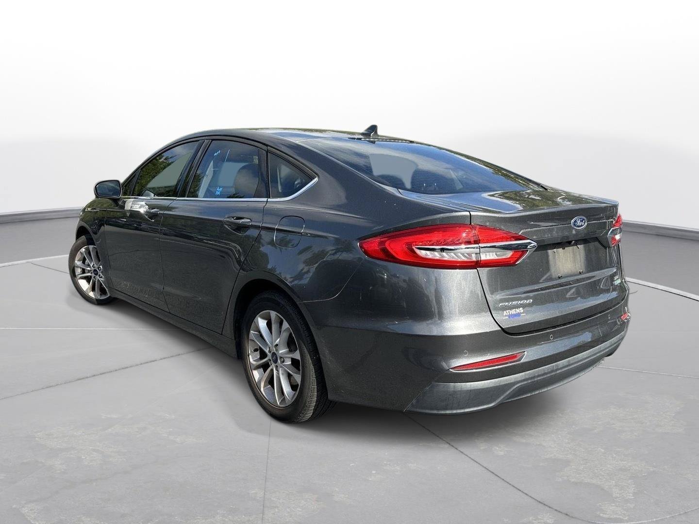 Used 2019 Ford Fusion SE FWD image 8