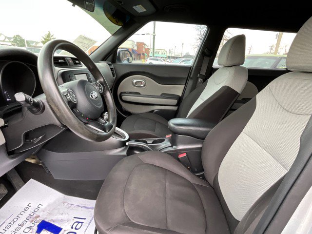 Used 2017 Kia Soul w/ Convenience Package image 20