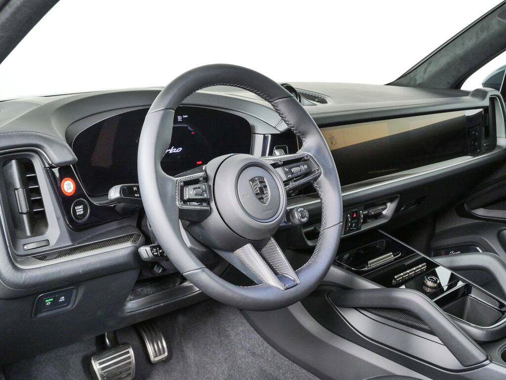 New 2026 Porsche Cayenne Turbo AWD/4WD image 4