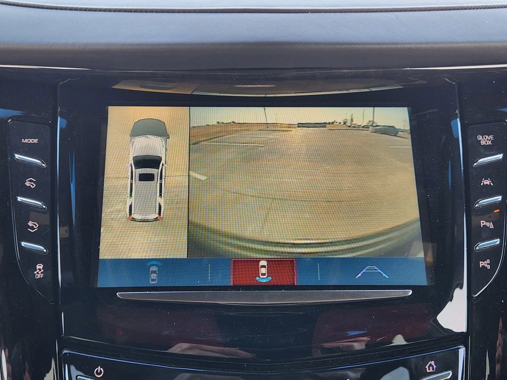 Used 2019 Cadillac Escalade ESV Platinum image 17