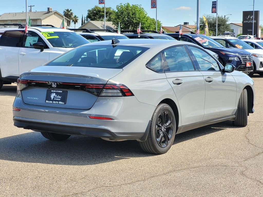 Used 2025 Honda Accord SE image 5