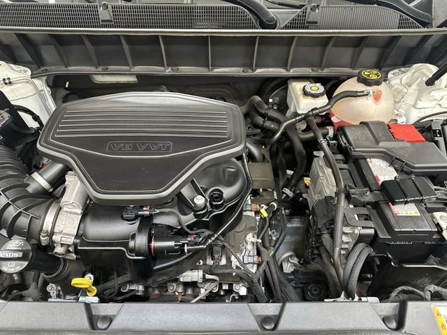 Used 2019 GMC Acadia SLT FWD image 19