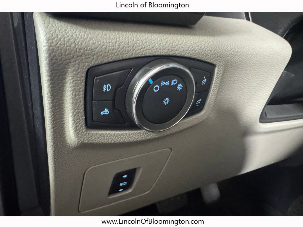 Used 2016 Ford F150 XLT w/ Equipment Group 302A Luxury AWD/4WD image 35