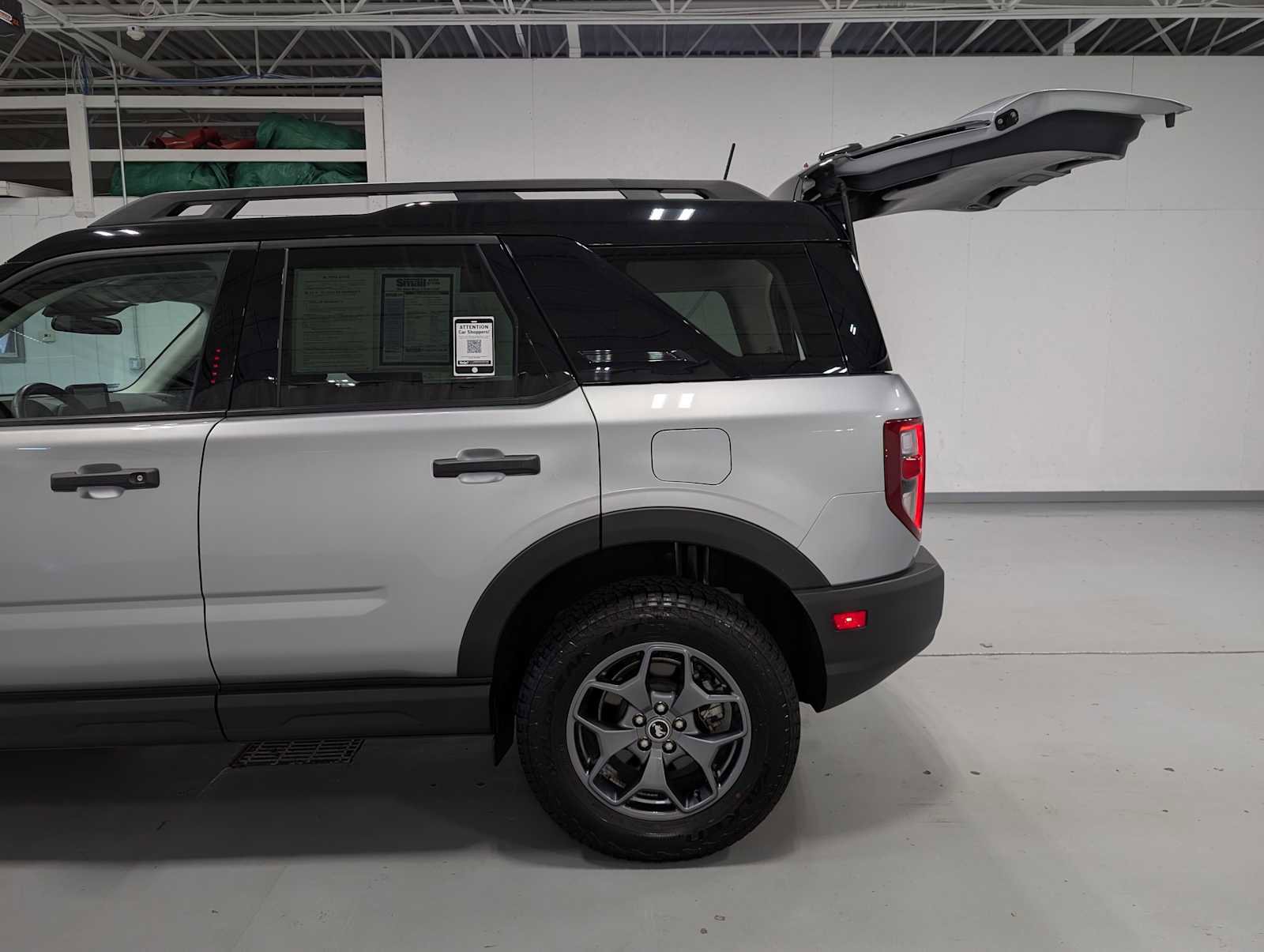 Used 2023 Ford Bronco Sport Badlands image 10