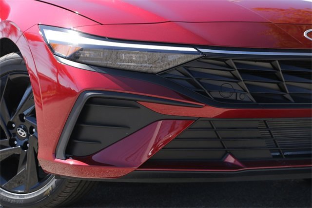 Certified 2026 Hyundai Elantra Sport image 3