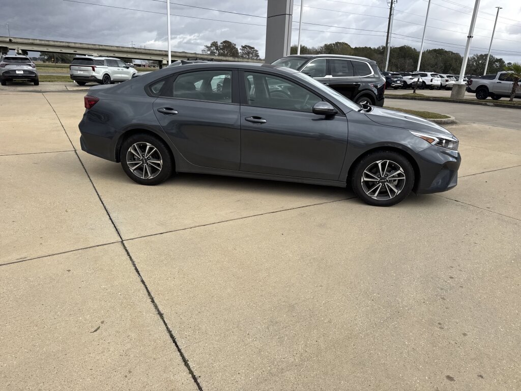 Certified 2024 Kia Forte LXS w/ LXS Technology Package FWD image 10