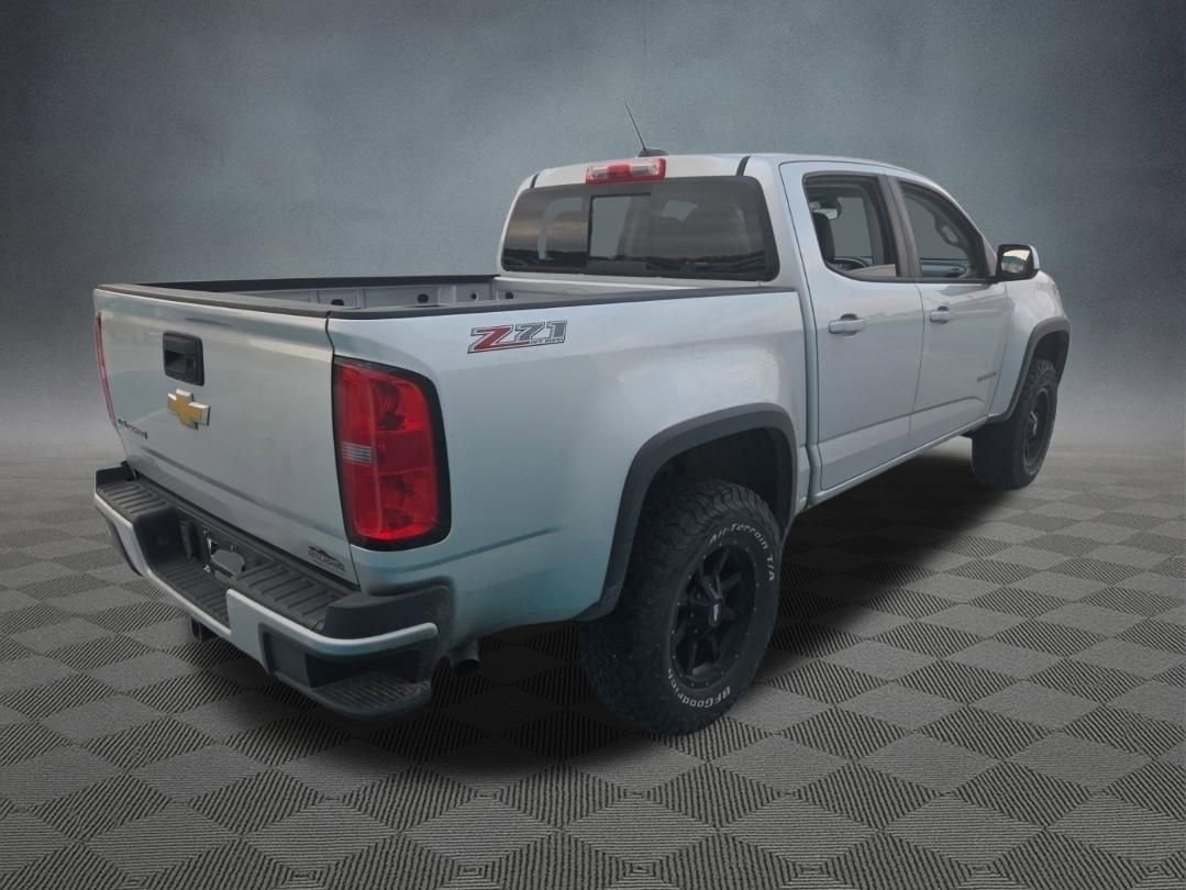 Used 2016 Chevrolet Colorado Z71 AWD/4WD image 2