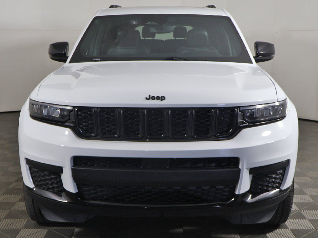 Used 2023 Jeep Grand Cherokee L Laredo AWD/4WD image 12