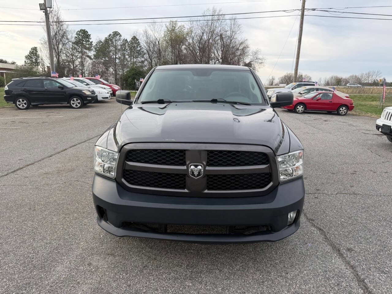 Used 2016 RAM 1500 Express image 3