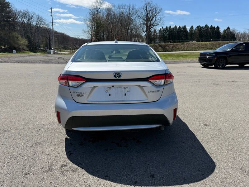 Used 2022 Toyota Corolla LE image 7