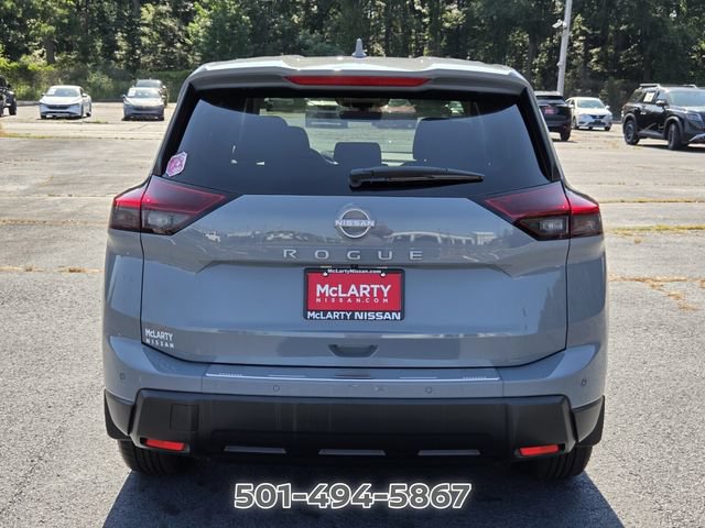 Certified 2026 Nissan Rogue SV w/ Cold Weather Package FWD image 4