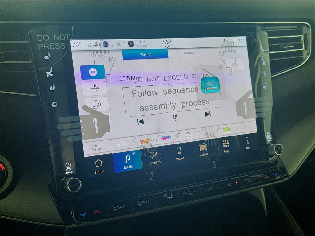 New 2025 Jeep Wagoneer L Series II image 13