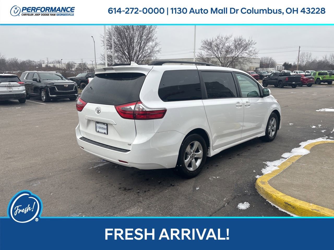 Used 2020 Toyota Sienna LE image 4