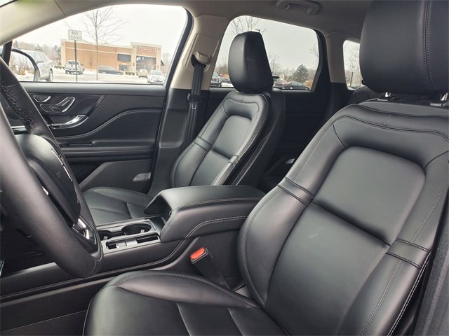 Certified 2023 Lincoln Corsair FWD image 11