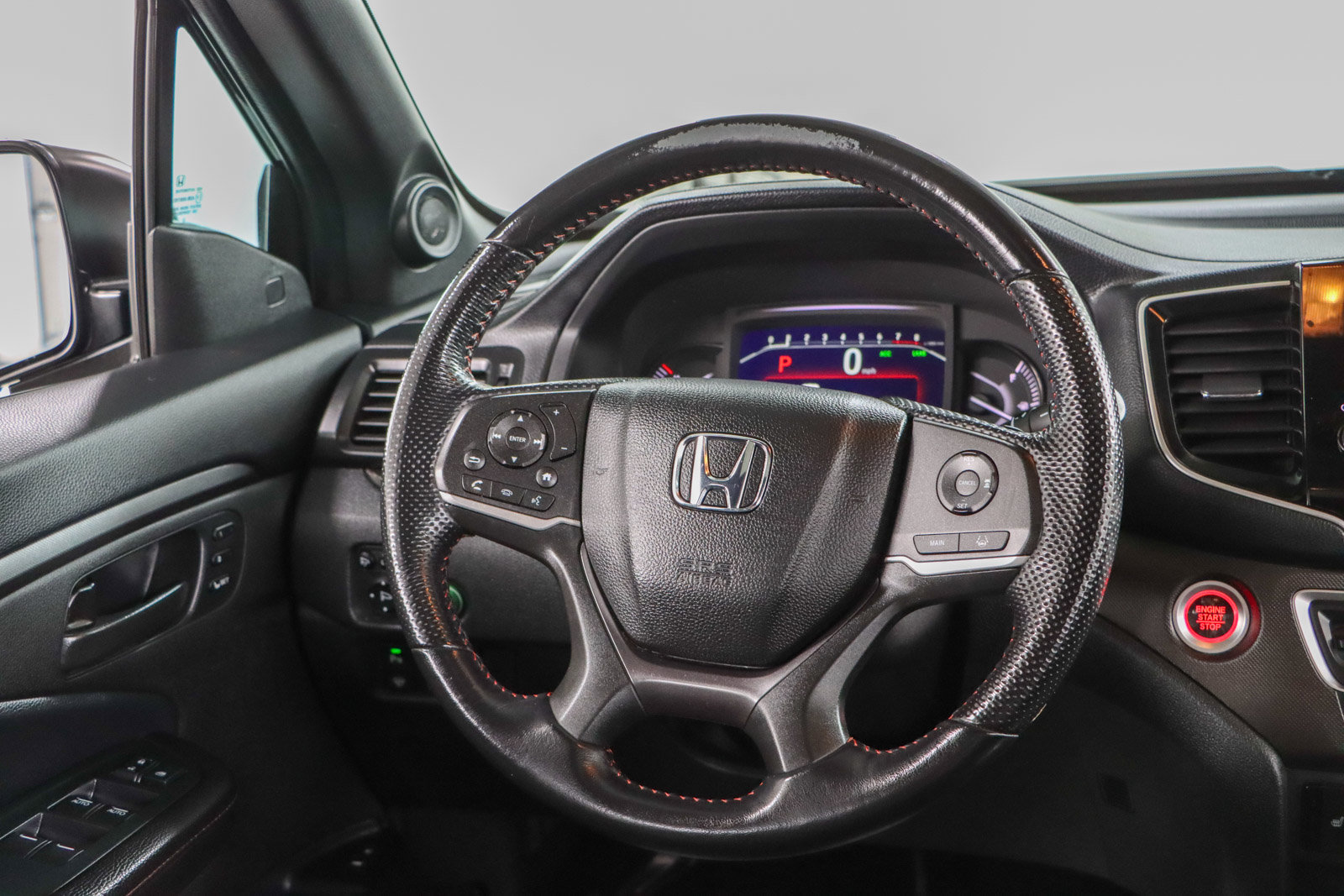 Used 2023 Honda Passport TrailSport image 12