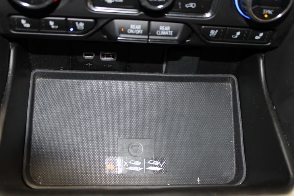 Used 2023 Chevrolet Tahoe Premier image 47